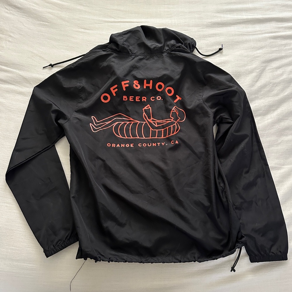 Offshoot Beer Co Black Windbreaker Size M
